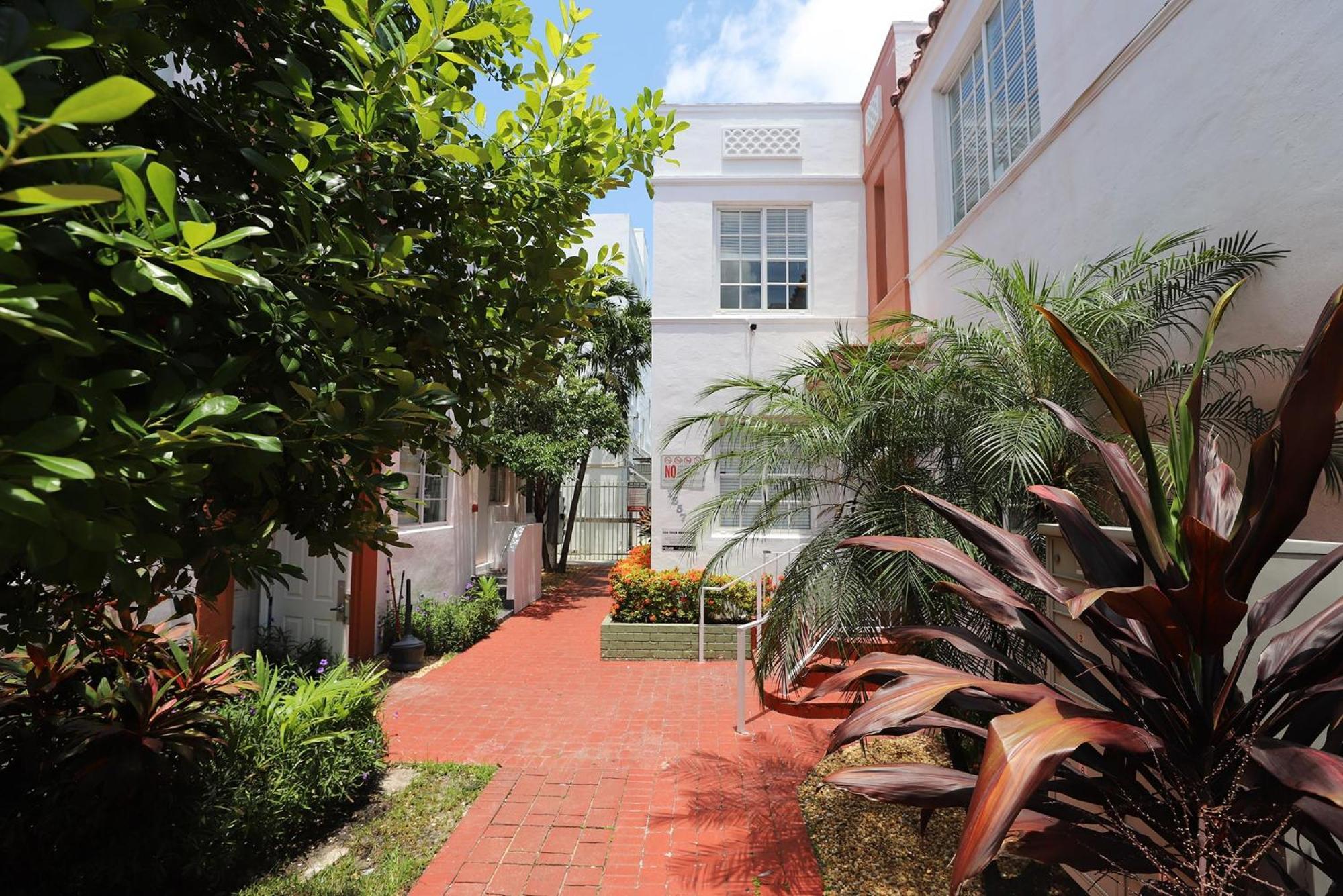 2 Bedroom Apartment 3 Minute Walk To South Beach & Ocean Drive Miami Beach Exterior foto